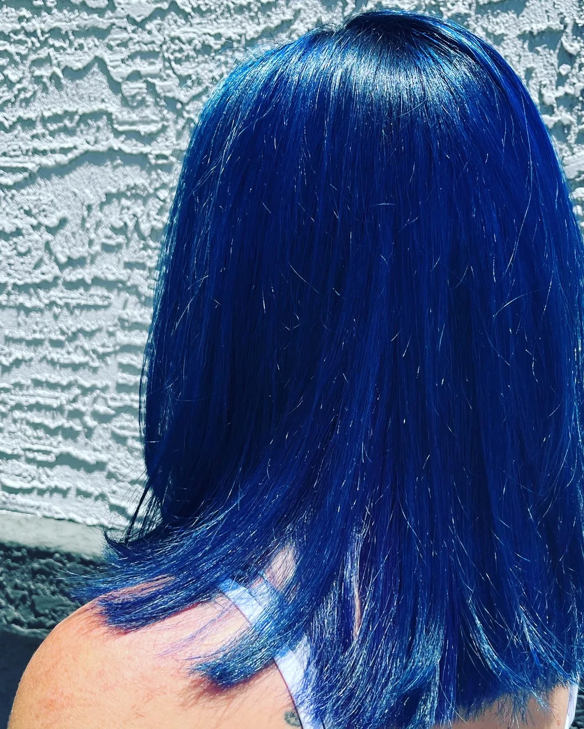 vivid royal-blue straight color outside salon